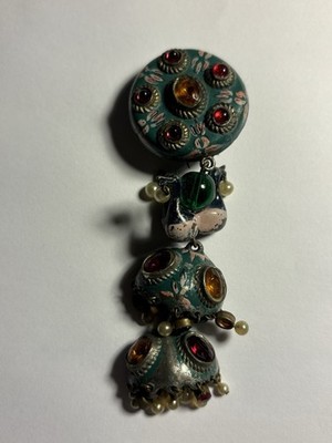 Very Rare Early Schiaparelli  Green Pin.  Miss The Drop .