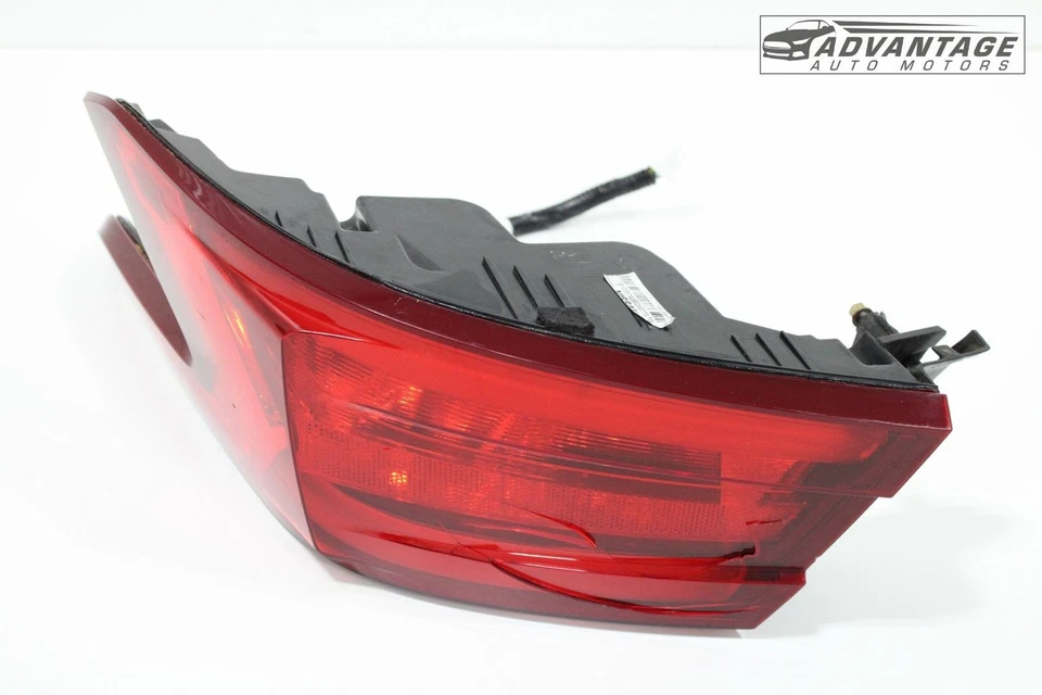 2016-2018 NISSAN MAXIMA ЗАДНИЙ ПРАВАЯ СТОРОНА ВНЕШНИЙ ЧЕТВЕРТЬ ЗАДНЕГО ФОНАРЯ OEM - Изображение 2 из 4