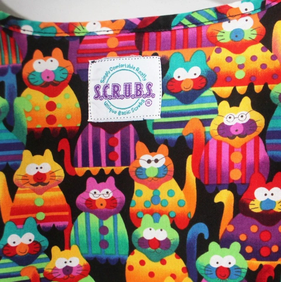 S.C.R.U.B.S. Women's Size 3XL Cat Themed Scrub Top Pockets Colorful Cats  - Image 4 of 4