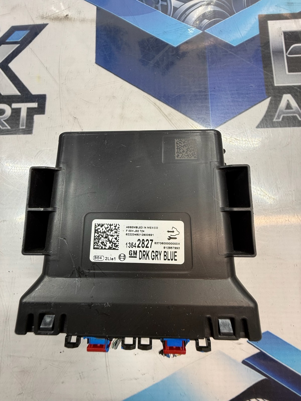 2019-2024 CHEVROLET TRAVERSE NETWORK GATEWAY CONTROL MODULE UNIT 13542827 OEM