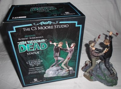 The Walking Dead Rick Grimes vs. Zombie Statue CS Moore Studio Limited Edition