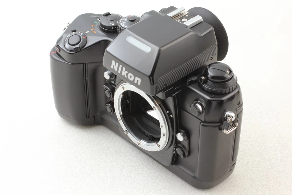 [N MINT+++ w/ Strap] Nikon F4 SLR 35mm Film Camera Body DP-20 Finder From JAPAN - image 4 of 4