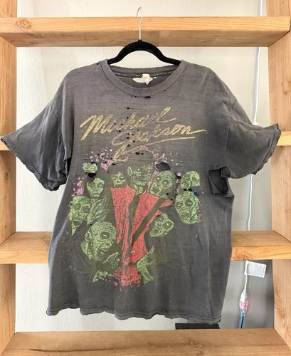 GRAIL: Perfectly Distressed & Faded Michael Jackson Vintage Vintage vintage concert t-shirt, vintage, single stitch, B+ condition