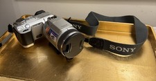 Sony Cyber-shot Camera DSC-F717 5mp 10x Precision Digital Zoom VTG 2003 