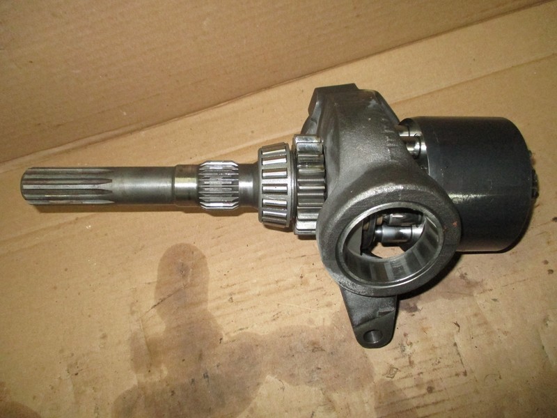 International Hydro 84 H84 Transmission Hydraulic Pump & Input Shaft 401009R1