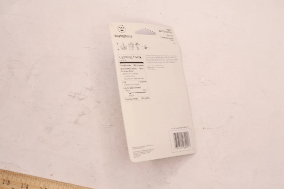 Westinghouse Glowescent C11 Bulb 320 lumens Decorative 40w 03025 - Image 2 of 3