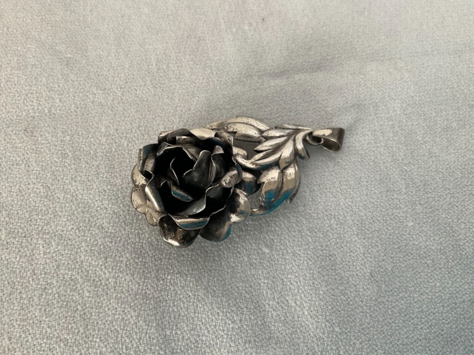 Picture 1 of 3