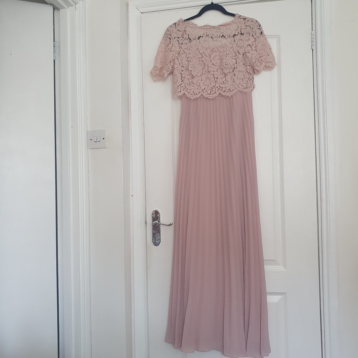 Beautiful Phase Eight Pink Pleated Dress Size Uk8
