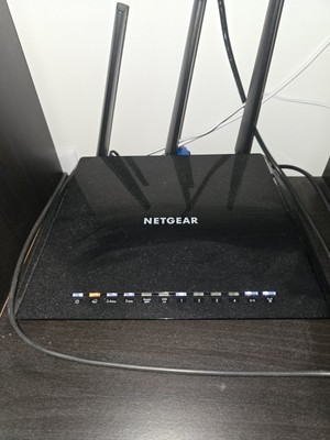 NETGEAR Nighthawk AC2400 Smart WiFi Router 4-Ports, Wireless 2.4GHZ/5 ...