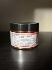 NOWY ZAPIECZĘTOWANY Bity peeling do ciała Pięć głębokich oddechów Wanilia i róża z olejem jojoba 10oz