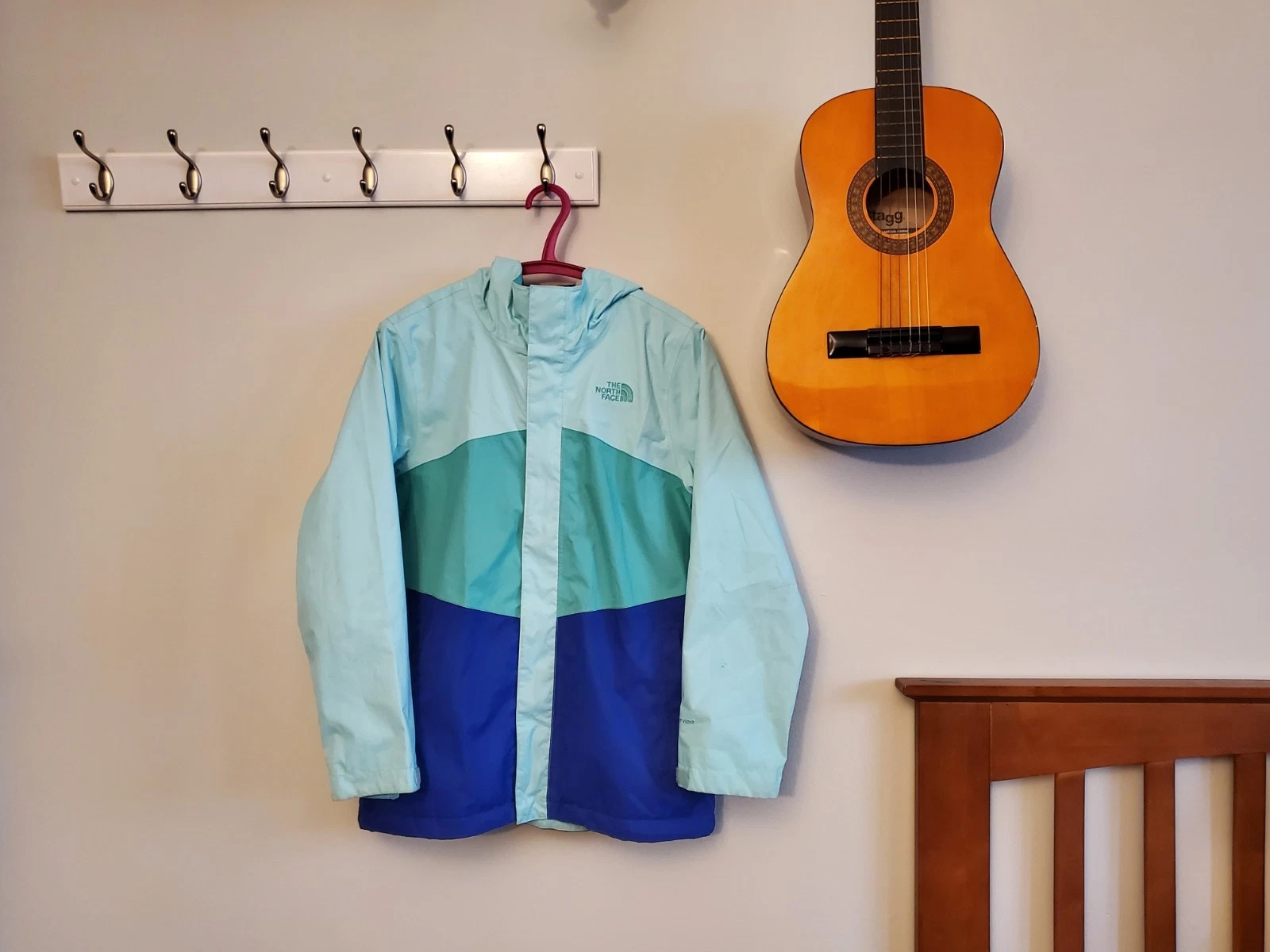 The North Face Girls' L 14/16 Ski Snow Jacket Shell