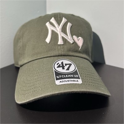 47 New York Yankees Adjustable Cap Green/Pink Major League Baseball MLB