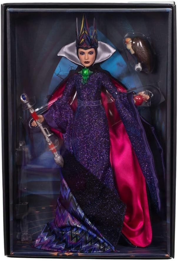 NIB GORGEOUS Mattel Disney Collector Evil Queen Fashion Doll Snow White Movie