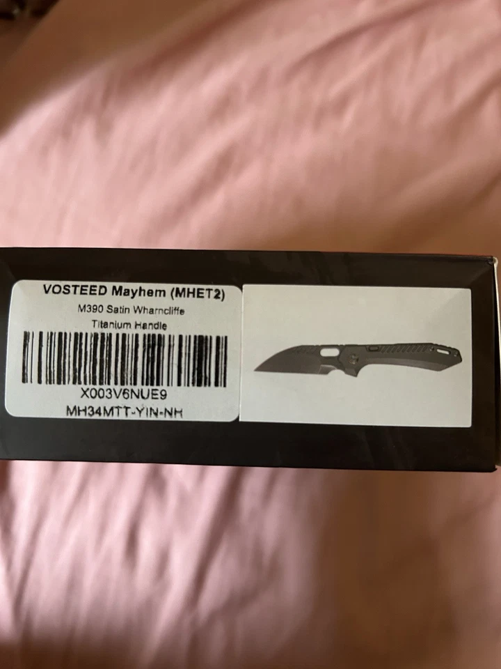 Cuchillo Plegable Vosteed Mayhem M390 Satin Wharncliffe Mango Titanio con/Caja Foto 2 de 4