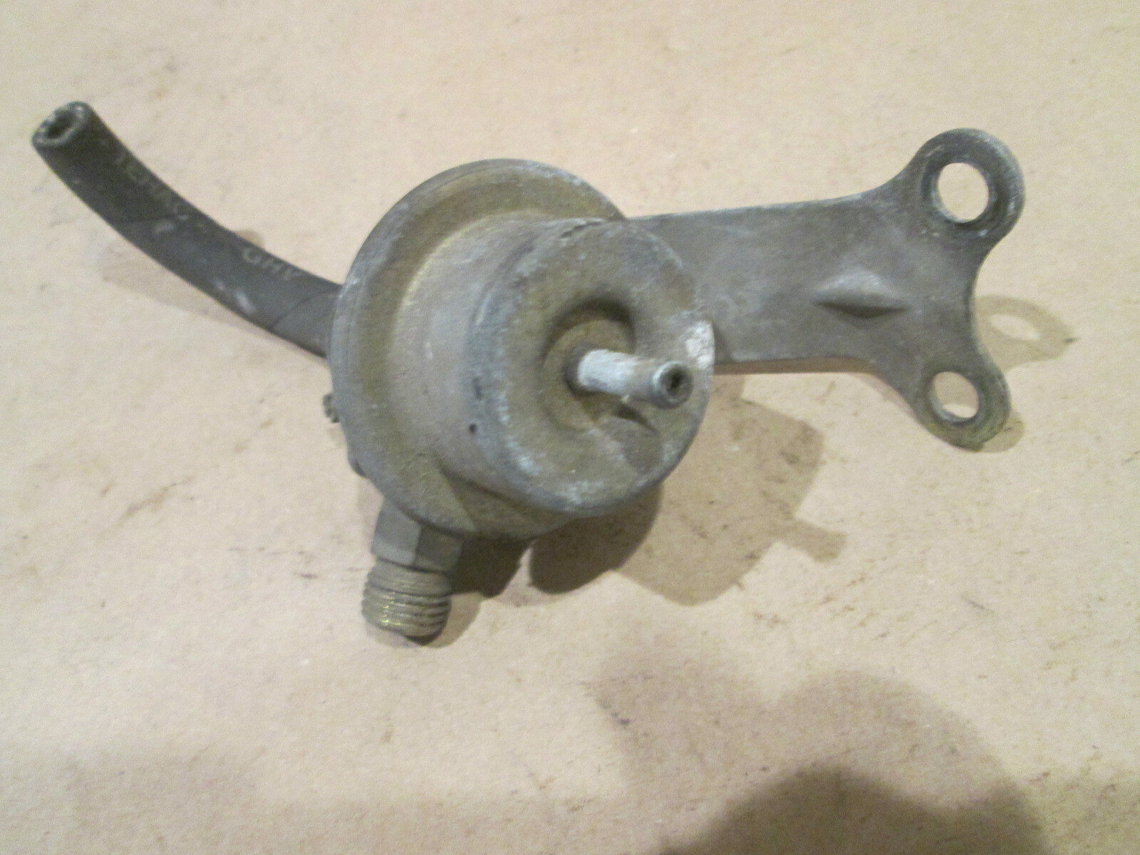 Ferrari 348,Mondial t - Fuel Pressure Regulator  P/N 137960