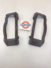 95-97 Ford F250 F350 Disc Brake Caliper Mount Brackets Dana 50 TTB    127941