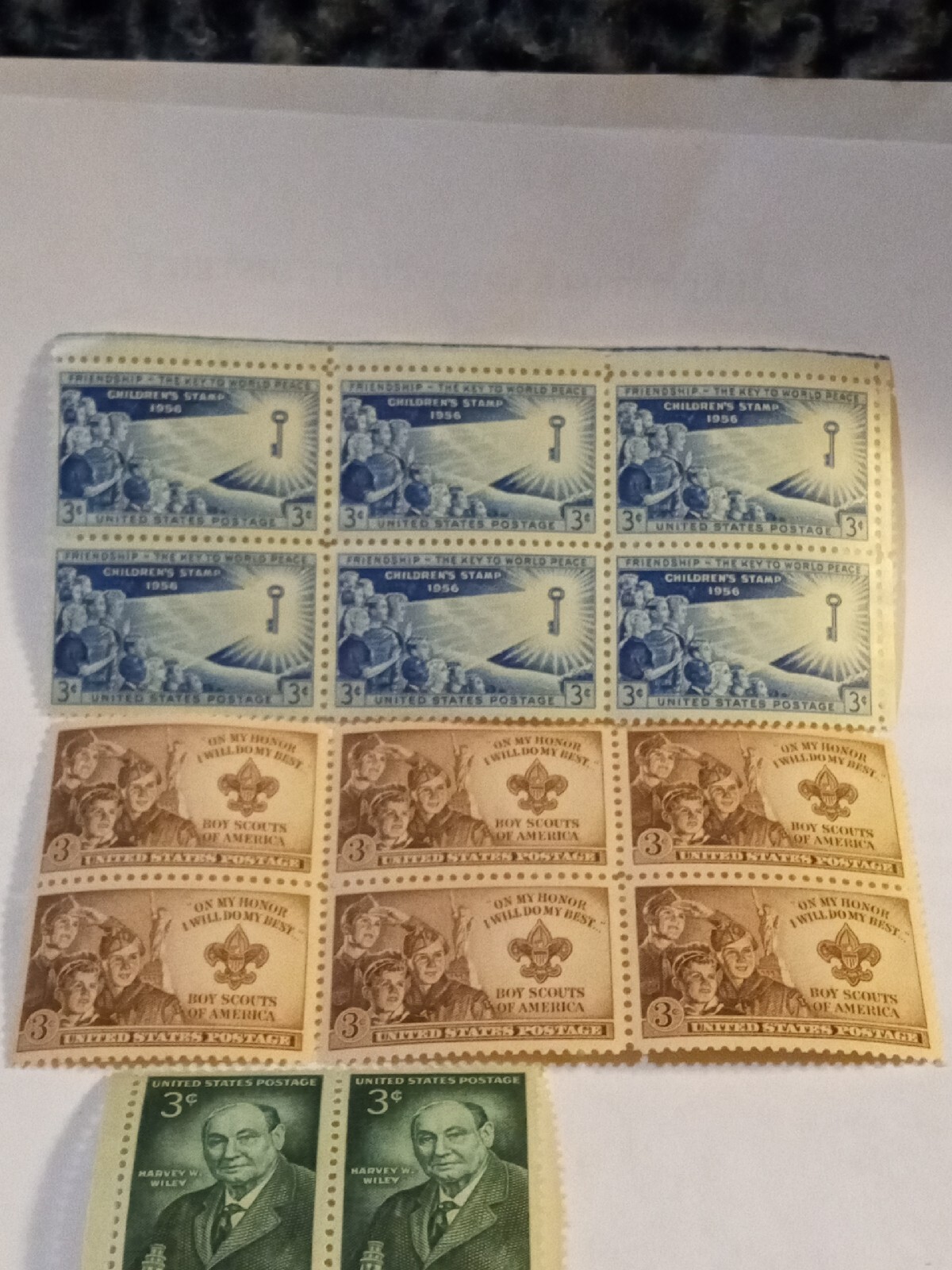 Picture 2 of 4