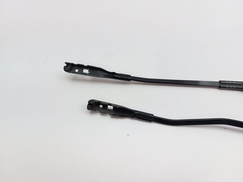 MERCEDES C CLASS W205 PAIR OF FRONT WINDSCREEN WIPER ARMS 2017 A2058240219 - Picture 11 of 15