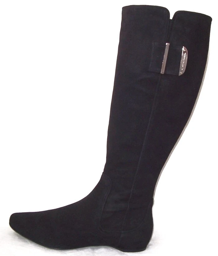 Giorgio Armani — GIORGIO ARMANI Black Suede Metal Logo Flat Heel Boots 39 9