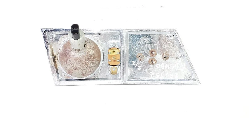 Cadillac Seville 1976 OEM luces traseras de lectura Opera 3061192 Foto 2 de 4