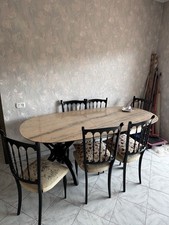 Tavolo da pranzo con piano in marmo e 6 sedie – stile classico elegante