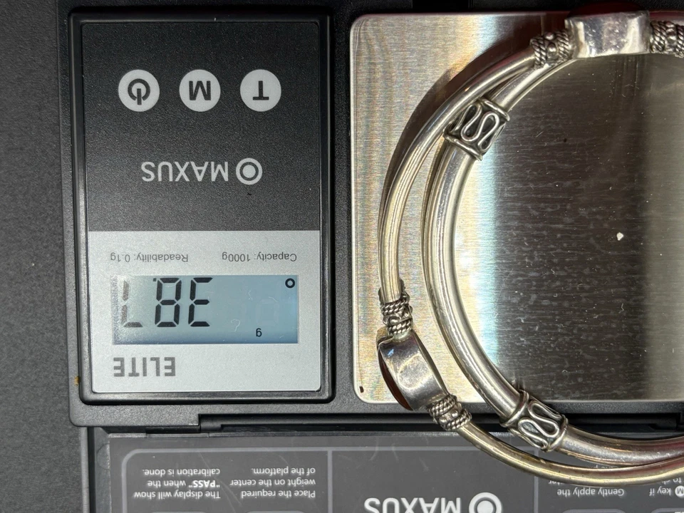 Dos pulseras 38 gramos de plata de ley 925 una con piedras de cornalina Foto 2 de 4