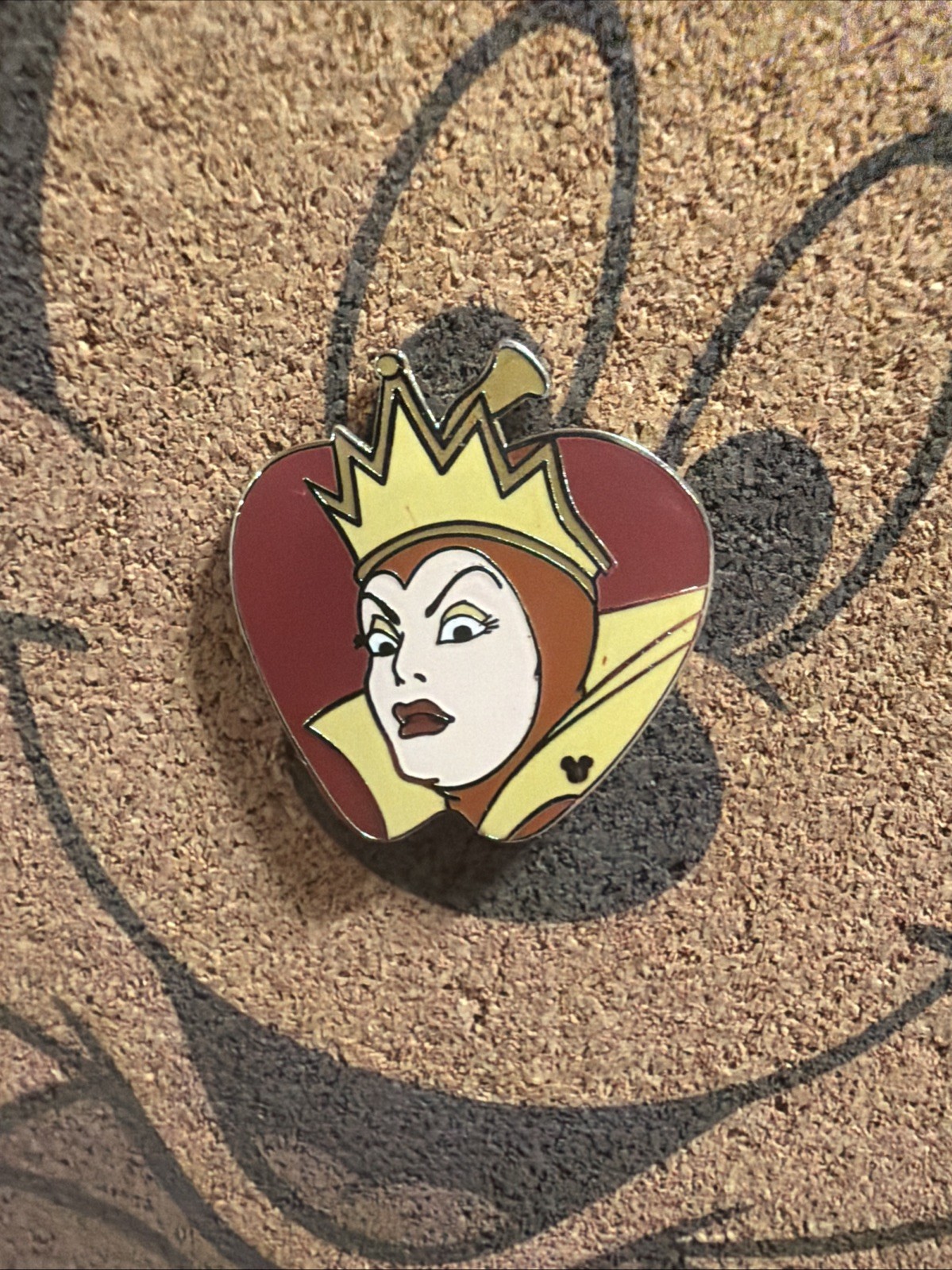 2007 Disney Evil Queen Hidden Mickey Pin 2 of 6 