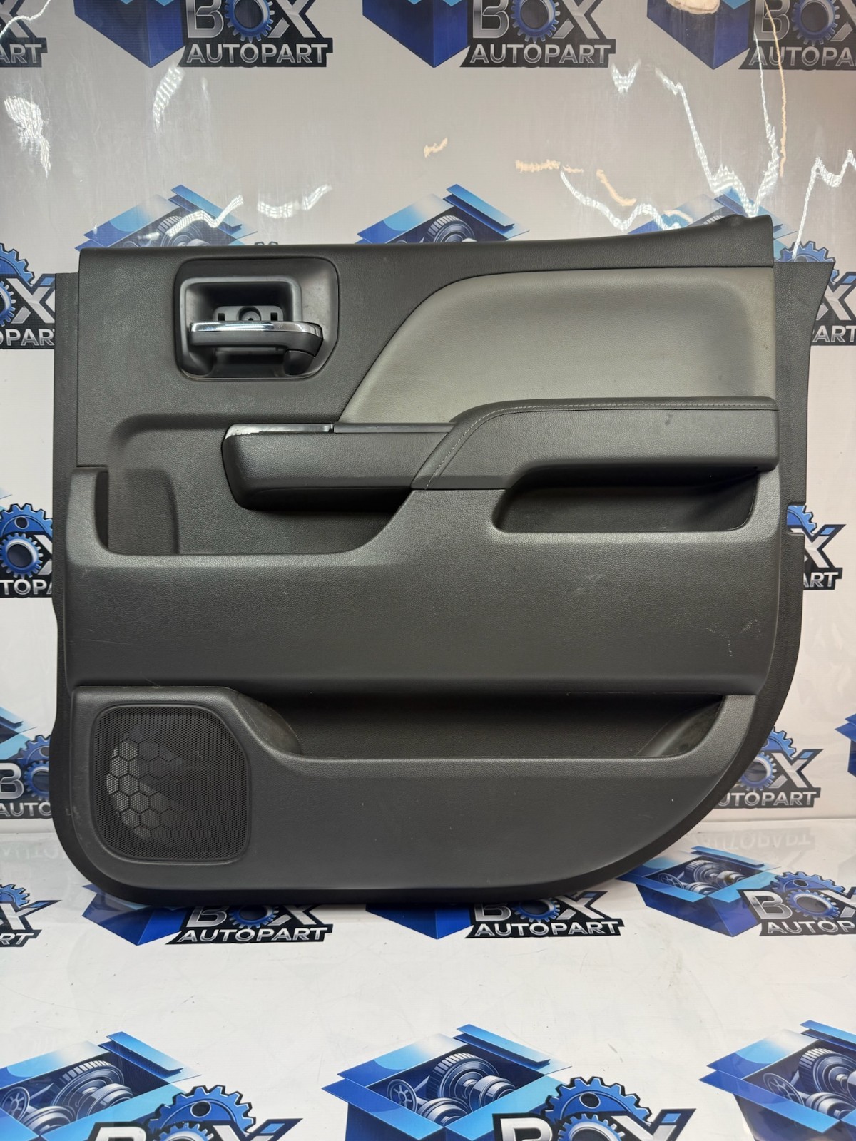 2014-2019 Silverado Sierra Crew Cab Rear Right Door Trim Panel OEM