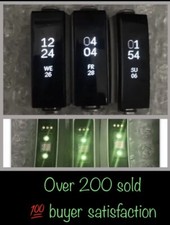 Fit Bit Alta HR Activity Sleep Tracker Shwroom Model Cord  3-4 Bands