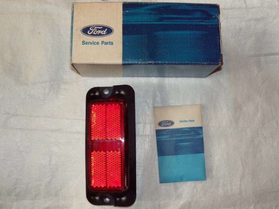 Lincoln Continental 1970 1971 1972 1973 NOS lente marcadora lateral trasera D0VY-15A215-C Foto 3 de 4