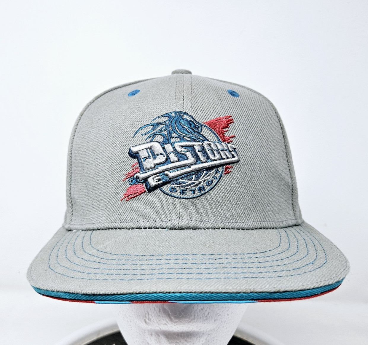 Detroit Pistons Embroidered NBA Snapback Hat Logo
