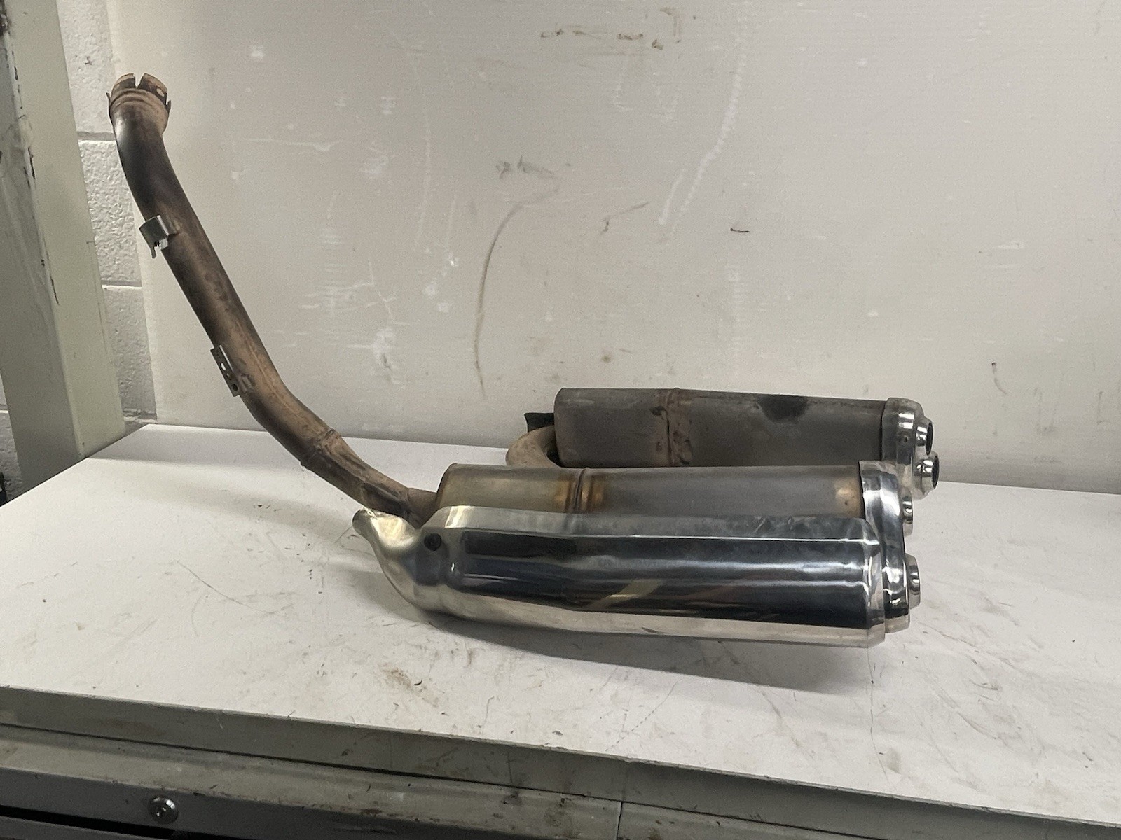 TERMINALE DI SCARICO ORIGINALE HONDA VFR  800 2002-2006