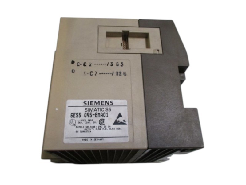 SIEMENS 6ES5-095-8MA01 CONTROLLER UNMP