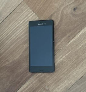 Sony Xperia M4 Aqua E2303 8GB Schwarz Teilespender Display Lcd Kamera Etc Ok