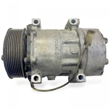 20593523 85000723 5010628046 SD7H15-8215 Air Conditioning Compressor For Volvo FE Truck
