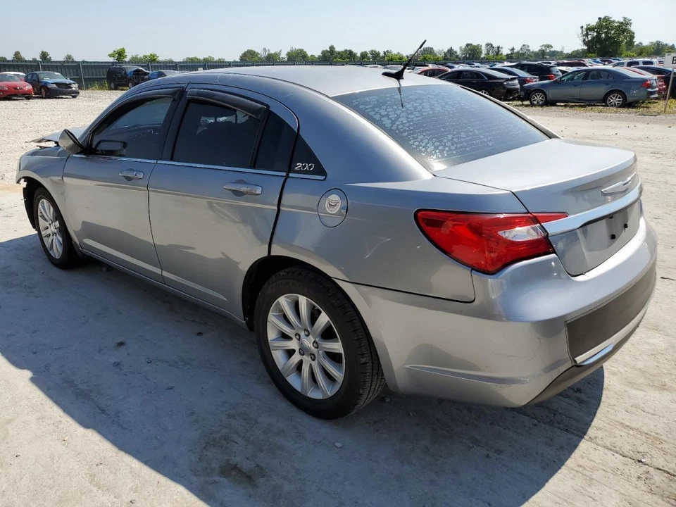 Used Front Left Drive Axle Shaft fits: 2013 Chrysler 200 Front 2.4L AT 6 speed F - Image 3 of 4