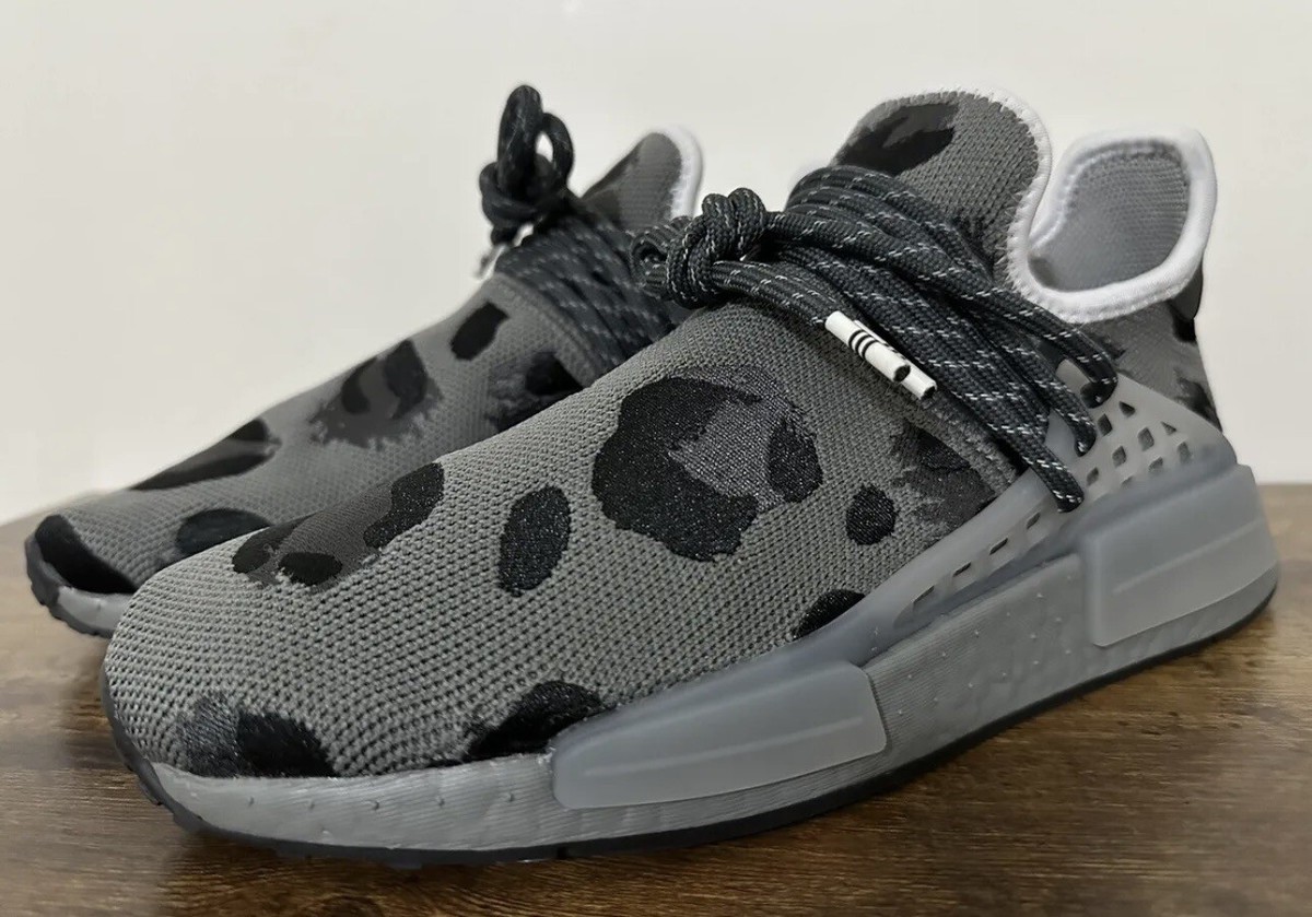 NWOB Adidas NMD Human Race x Pharrell Animal Print Size 9