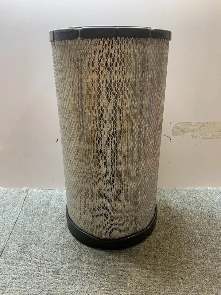 New Open Box  WIX Air FILTER 546919 - Image 2 of 4