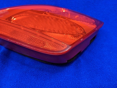 2006-2012 BENTLEY CONTINENTAL FLYING SPUR RIGHT PASSENGER TAIL LIGHT LAMP OEM - Picture 6 of 19