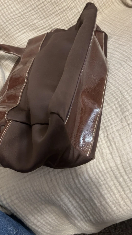 Bolso de mano vintage Liz Claiborne marrón chocolate grande asas dobles Foto 3 de 4
