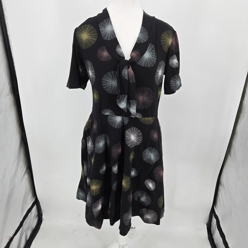 Effies Heart Circle Print A-line Dress Black Short Sleeve V-Neck Size Large - Picture 2 of 8