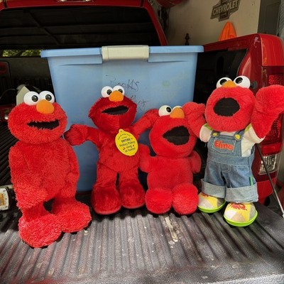 Lot Of 4 Elmo From Sesame Street 2 Work 2 Can t Get To Work 