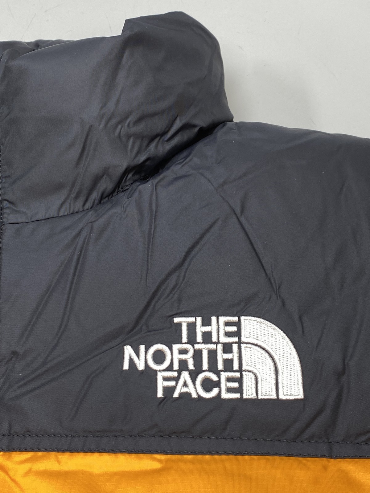 The North Face Mens Coat Cone Orange Size XL 1996 Retro Nuptse Puffer Jacket thumbnail 6