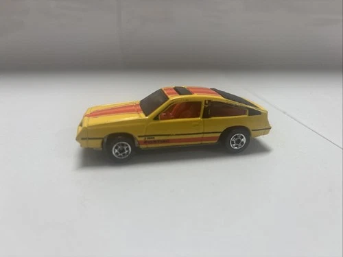 Vintage 1982 Hot wheels Pontiac J 2000 ,Malaysia, Metal Base