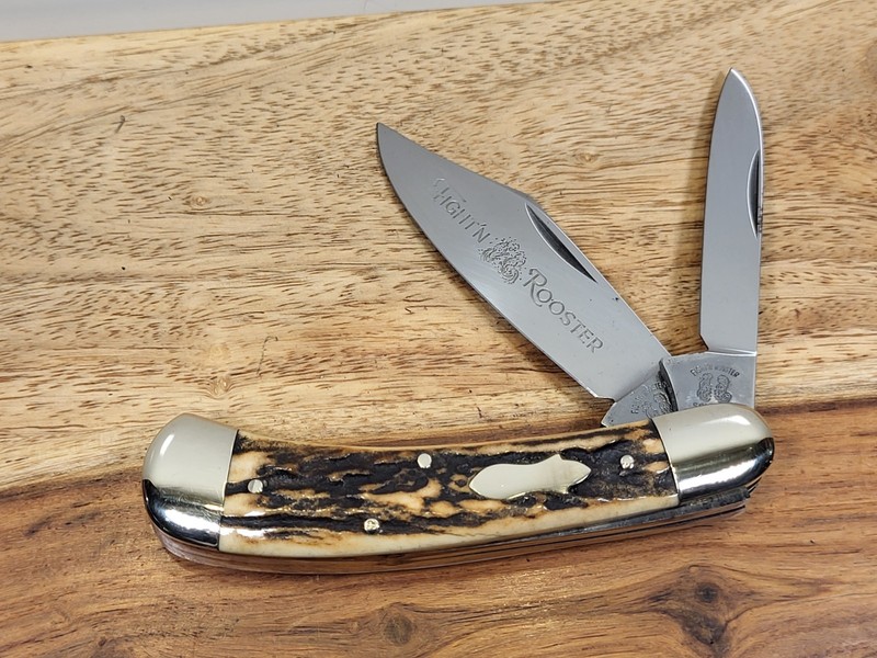 VINTAGE FIGHT'N ROOSTER 2 BLD/NICE STAG "SADDLEHORN TRAPPER" POCKET KNIFE- MINTY