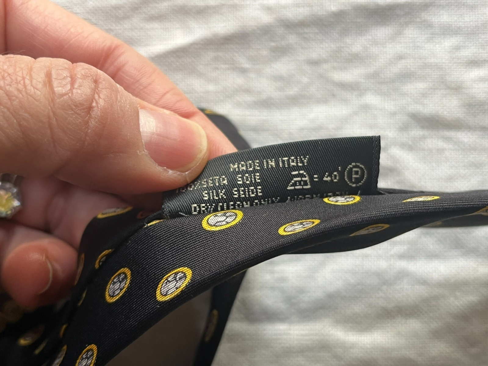 VINTAGE LEONARD PARIS DESSIN COLORFUL FLORAL /BIRD SILK NECK TIE MADE IN ITALY