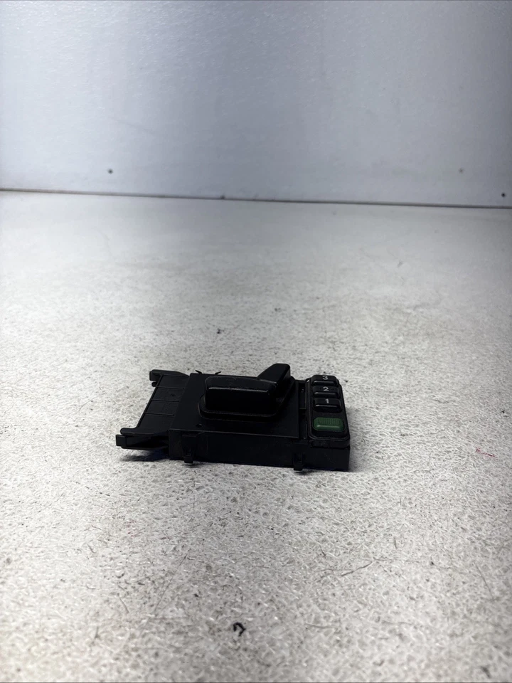 Оригинальный переключатель управления передним левым сиденьем со стороны водителя для Mercedes W163 ML430 ML500 98-05 годов выпуска - Изображение 2 из 4