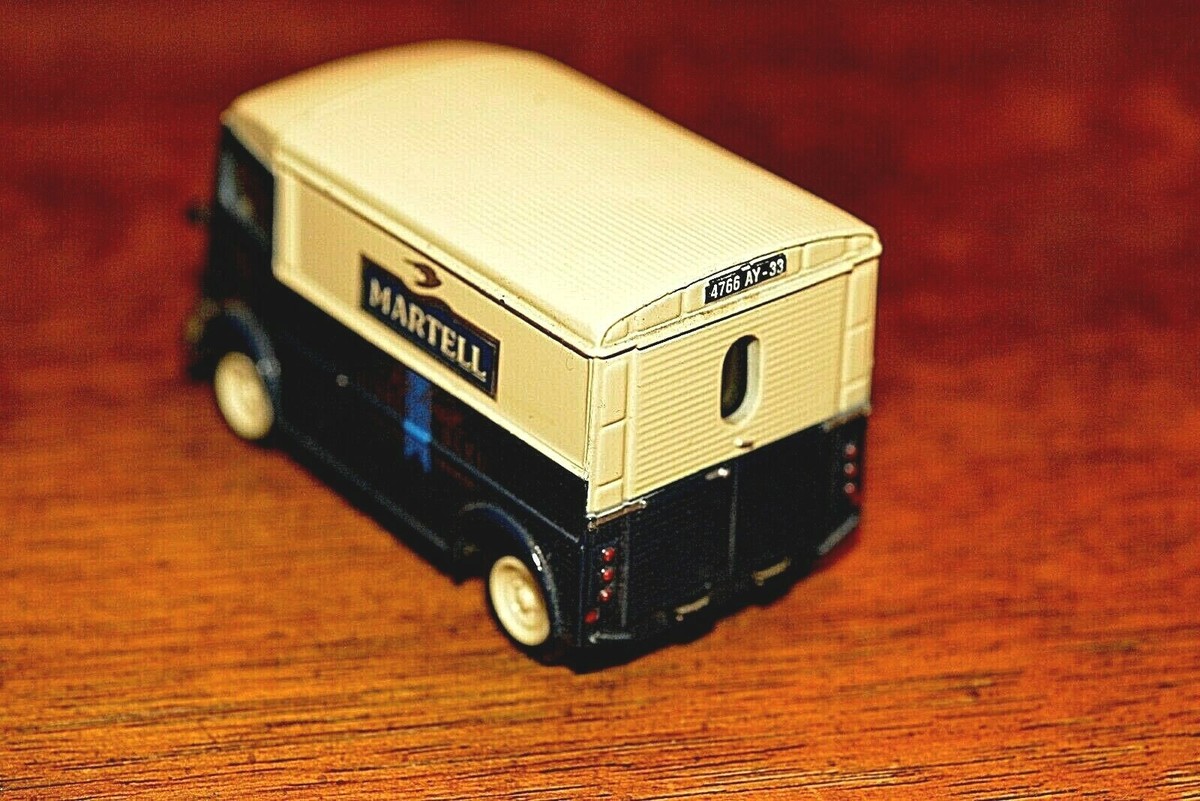 1947 Citroën H Van - Martell Matchbox - A Taste of France - YTF 2 - 1947 Citroen Type 'H
