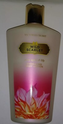 VICTORIA'S SECRET WILD SCARLET BODY LOTION 8.4 OZ. 250 ML. JUICY APPLE & LILY BB