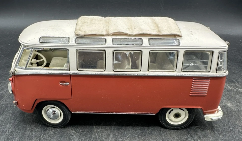Volkswagen Microbus Precision Model 3 Franklin Mint - Imagem 3 de 4